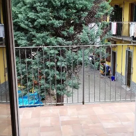 아파트 Un Angolo A Milano... *