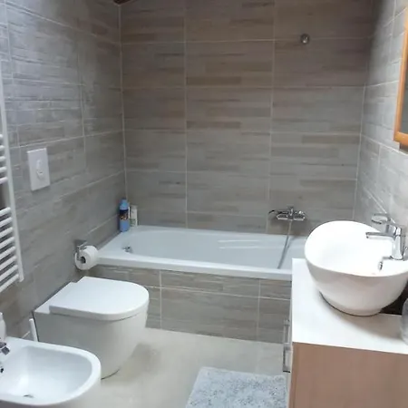 Un Angolo A Milano... 아파트 밀라노